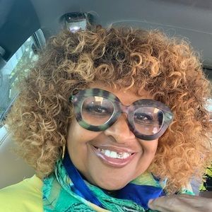 Meet your Posher, Marshall